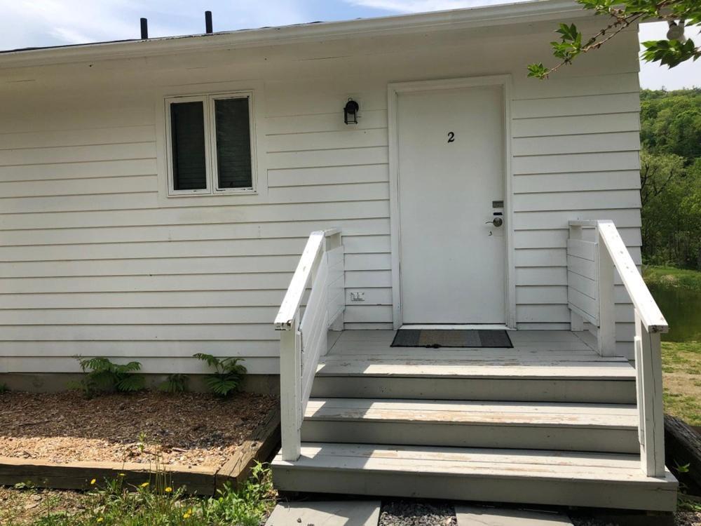 Catamount Lodging Hillsdale Exterior photo