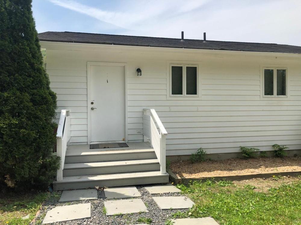 Catamount Lodging Hillsdale Exterior photo