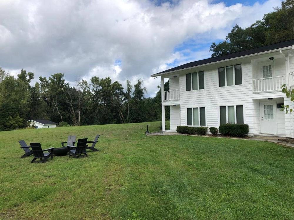 Catamount Lodging Hillsdale Exterior photo